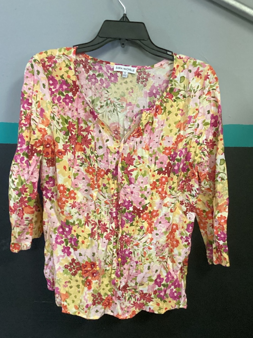 Sara Michelle Pink Orange Yellow Floral Button-Front Women's Shirt